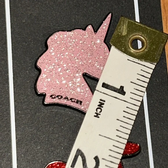 Brand New Coach Glitter Dinosaur & Dog & Unicorn Pin Badge Logo Japan - Picture 5 of 11